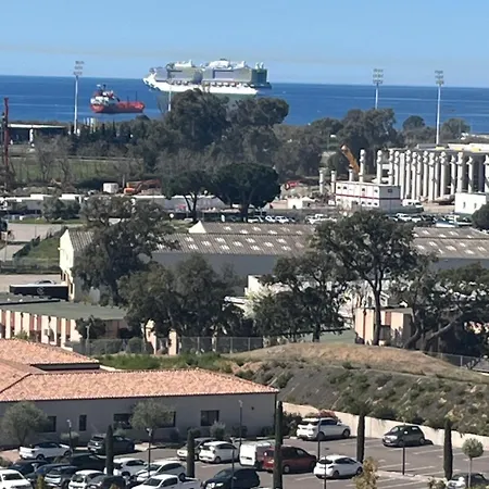 T2 50 M2 Ricanto à * Ajaccio (Corsica)