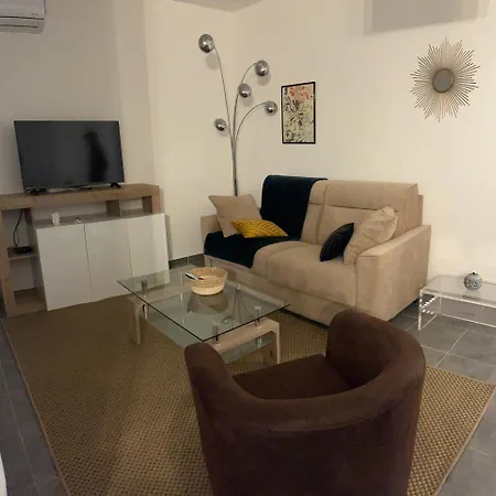 T2 50 M2 Ricanto A Ajaccio (Corsica)